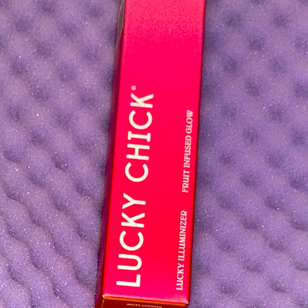 LUCKY CHICK lucky illuminizer fruit infused glow in radiant glow NIB MSR…